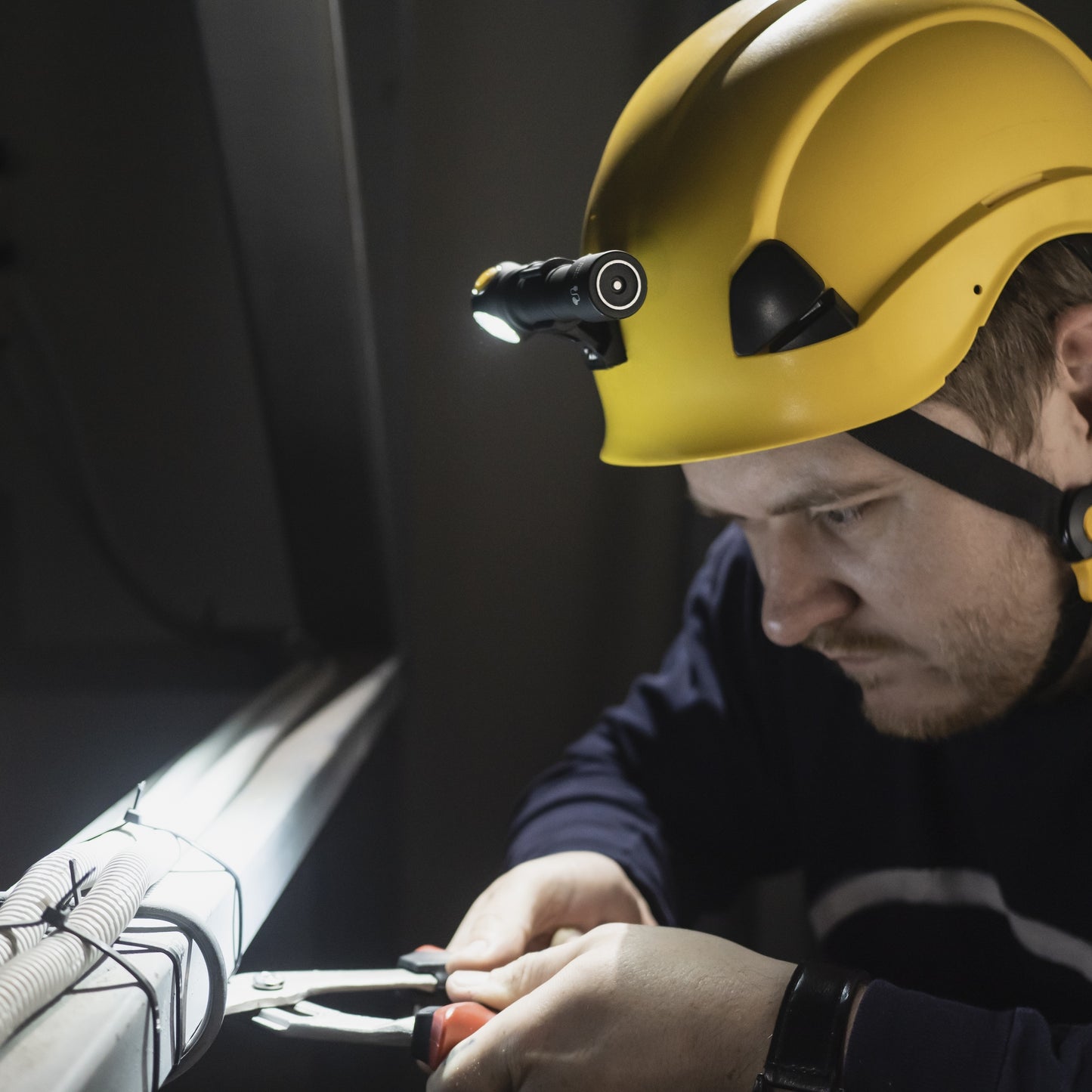 Wizard C2 Pro - Veelzijdige Hoofdlamp 2500 Lumen